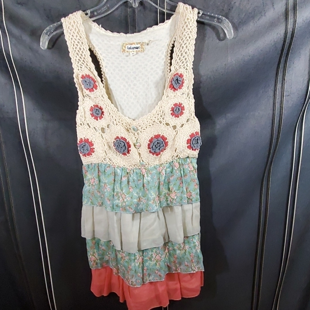 Lulumari crochet tierd sleeveless top